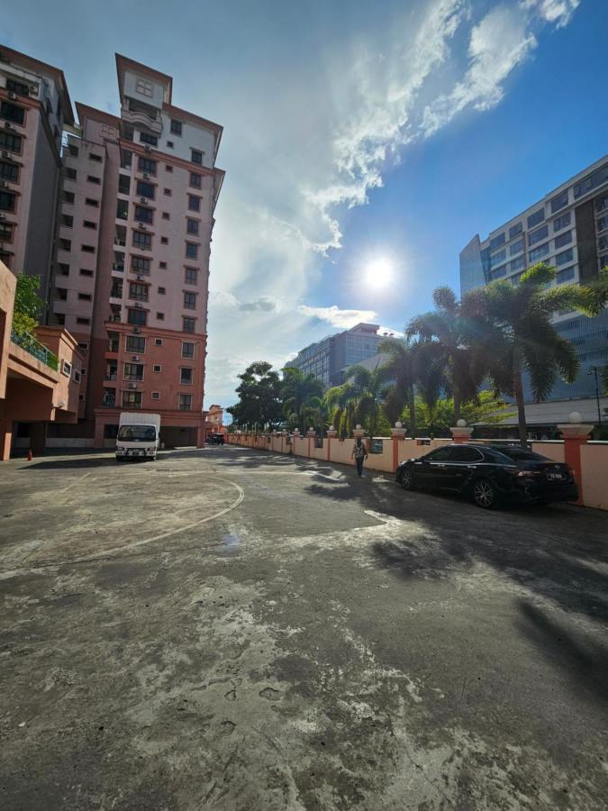 Marina-A38 Kk Centre Homestay Kota Kinabalu Exterior foto