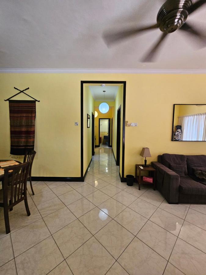 Marina-A38 Kk Centre Homestay Kota Kinabalu Exterior foto